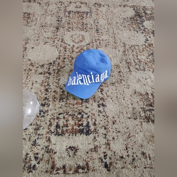 Balenciaga Men's Blue Embroidered Diagonal Cap New!! - Picture 7 of 7